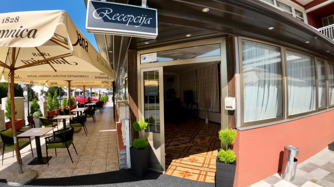 Hotel Martini Zagreb Hotel And Restaurant Sesvete Eksteriør bilde
